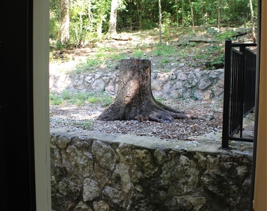2309 Shoal Creek Blvd - Photo Thumbnail 25