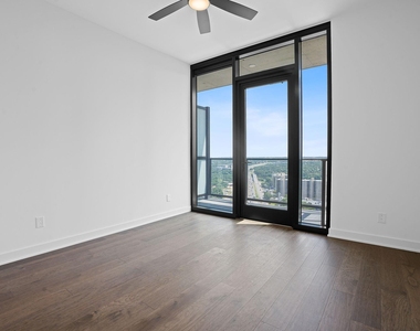 84 East Ave - Photo Thumbnail 5