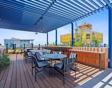 84 East Ave - Photo Thumbnail 23