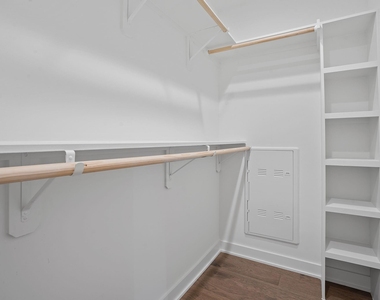 84 East Ave - Photo Thumbnail 14