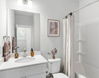 1575 Cedars Road Se - Photo Thumbnail 14