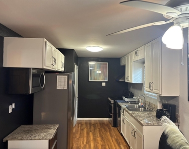2201 Nettleton - Photo Thumbnail 13
