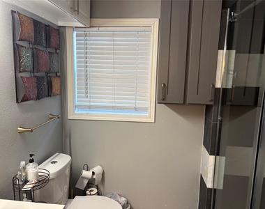 2201 Nettleton - Photo Thumbnail 18