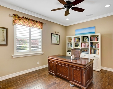 12710 Olde Banyon Boulevard - Photo Thumbnail 6
