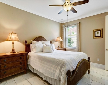 12710 Olde Banyon Boulevard - Photo Thumbnail 15