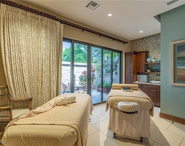 9419 Benvenuto Court - Photo Thumbnail 11