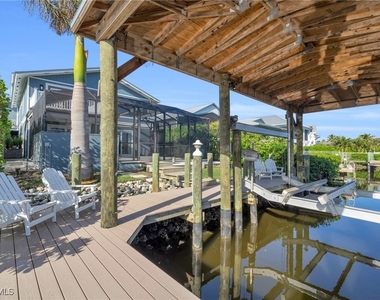 27725 Forester Drive - Photo Thumbnail 42