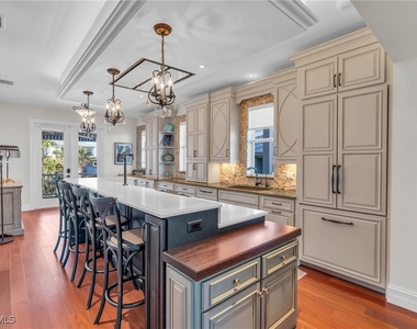 27725 Forester Drive - Photo Thumbnail 4