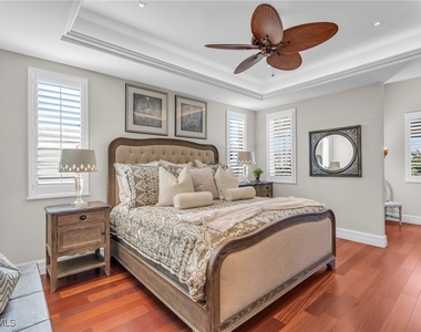 27725 Forester Drive - Photo Thumbnail 11
