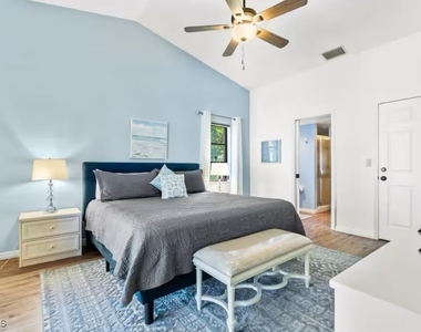27439 Pollard Drive - Photo Thumbnail 9