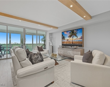 7515 Pelican Bay Boulevard - Photo Thumbnail 7
