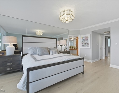 7515 Pelican Bay Boulevard - Photo Thumbnail 26