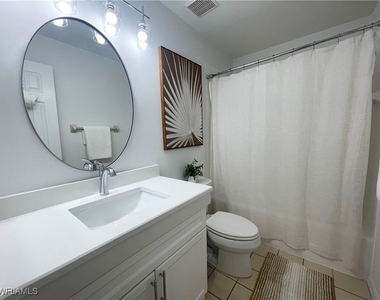 341 Emerald Bay Circle - Photo Thumbnail 16