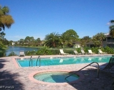 341 Emerald Bay Circle - Photo Thumbnail 20