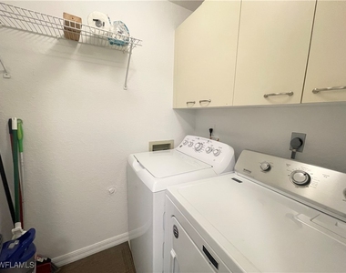 341 Emerald Bay Circle - Photo Thumbnail 18