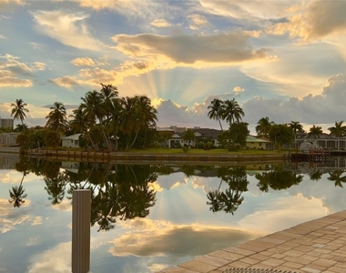200 Copperfield Court - Photo Thumbnail 12
