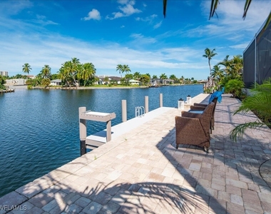 200 Copperfield Court - Photo Thumbnail 28