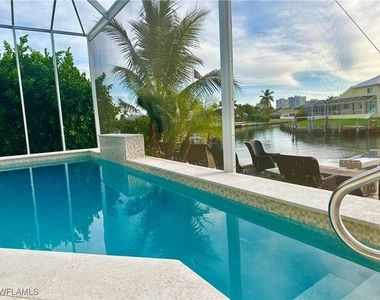 200 Copperfield Court - Photo Thumbnail 6