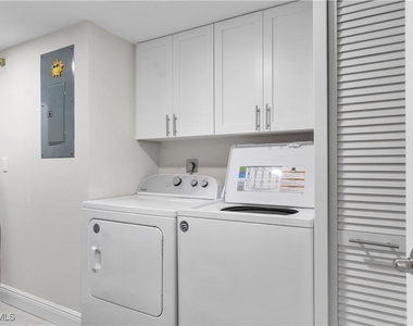 10686 Gulf Shore Drive - Photo Thumbnail 10
