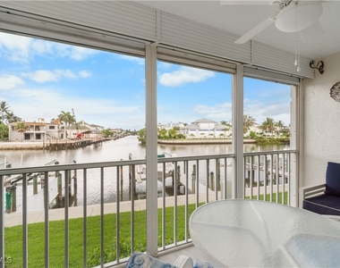 10686 Gulf Shore Drive - Photo Thumbnail 12