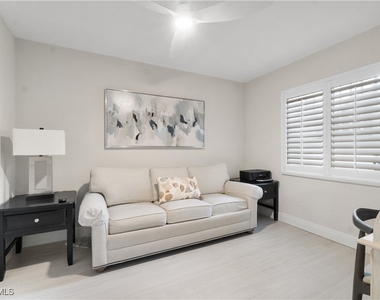 10686 Gulf Shore Drive - Photo Thumbnail 11