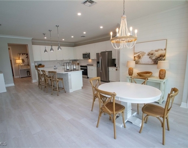 251 Indies Drive E - Photo Thumbnail 15