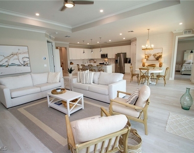 251 Indies Drive E - Photo Thumbnail 17