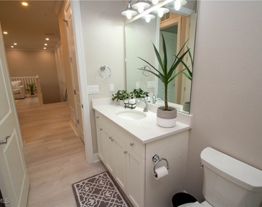251 Indies Drive E - Photo Thumbnail 23