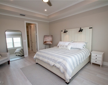 251 Indies Drive E - Photo Thumbnail 29