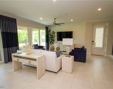 172 Indies Drive E - Photo Thumbnail 21