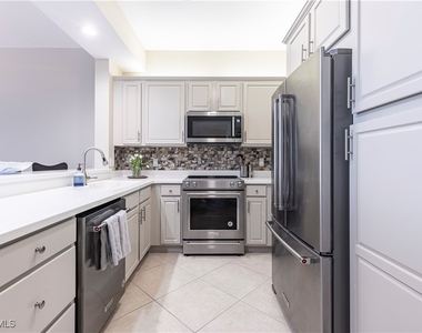 410 Flagship Drive - Photo Thumbnail 4