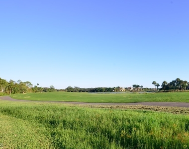 3960 Deer Crossing Court - Photo Thumbnail 10