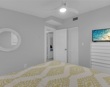 2048 Harbor Lane - Photo Thumbnail 30