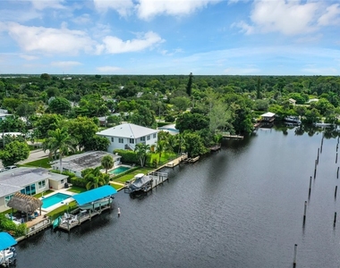 2048 Harbor Lane - Photo Thumbnail 21
