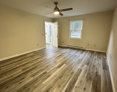 70 Pond Meadow Road - Photo Thumbnail 4