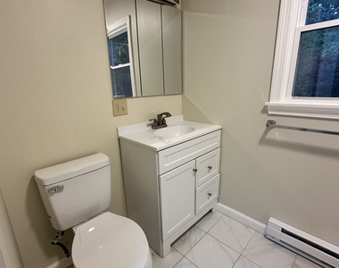 70 Pond Meadow Road - Photo Thumbnail 8