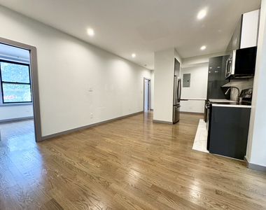 600 West 150th Street - Photo Thumbnail 1