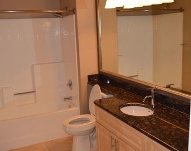 260 E Flamingo Road - Photo Thumbnail 6