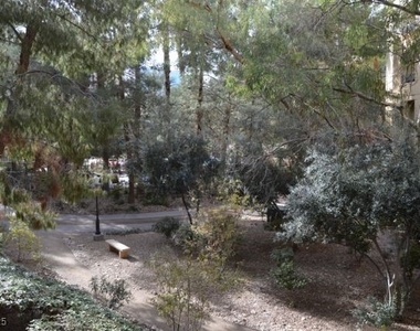 260 E Flamingo Road - Photo Thumbnail 9