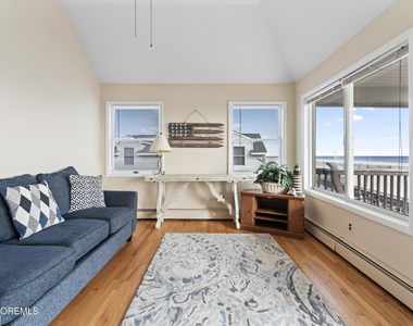255 Boardwalk - Photo Thumbnail 22