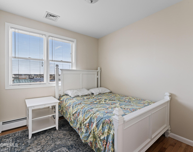 255 Boardwalk - Photo Thumbnail 18