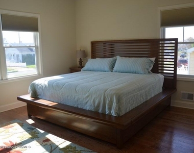 23 Parkway - Photo Thumbnail 30