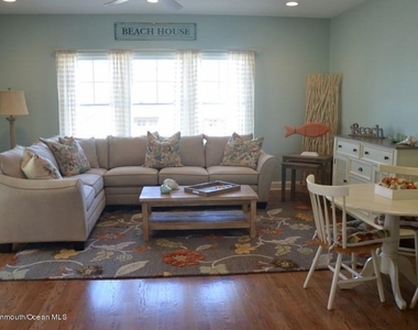 23 Parkway - Photo Thumbnail 4