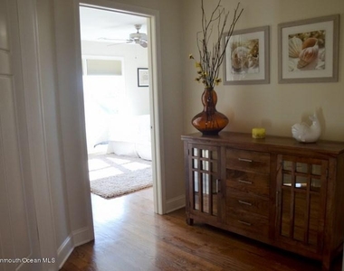 23 Parkway - Photo Thumbnail 26