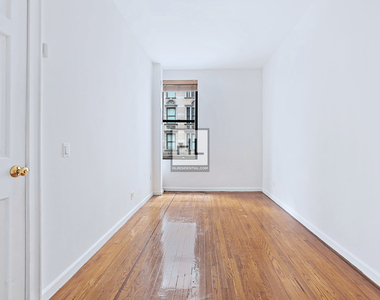 Madison Avenue - Photo Thumbnail 3