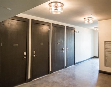 908 N Bishop Avenue - Photo Thumbnail 6
