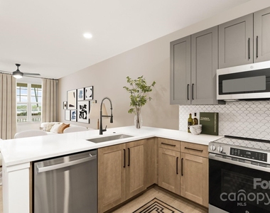 10500 Midway Park Drive - Photo Thumbnail 12