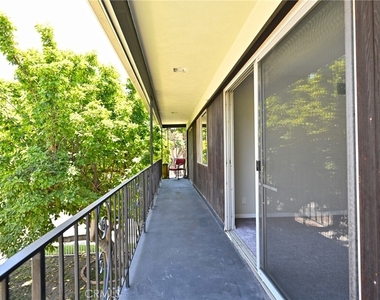 11063 Ohio Avenue - Photo Thumbnail 9