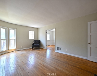 11063 Ohio Avenue - Photo Thumbnail 22