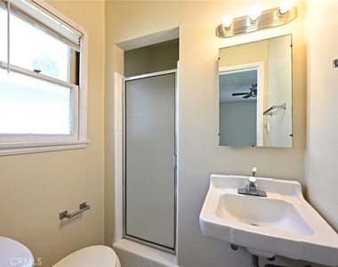 11063 Ohio Avenue - Photo Thumbnail 15